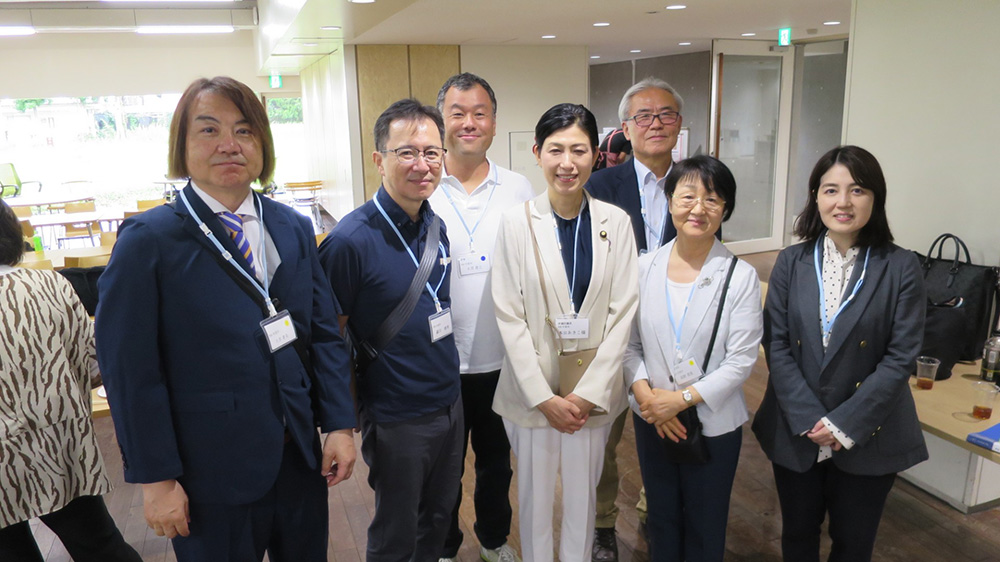 第30回星薬科大学同窓会神奈川県支部定期研修会・総会・懇談会報告
